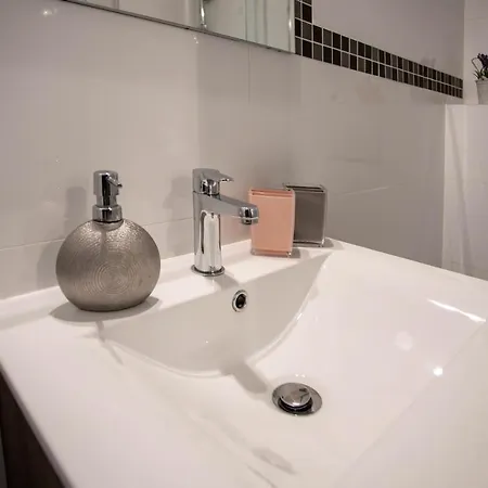 Apartman Leoni
